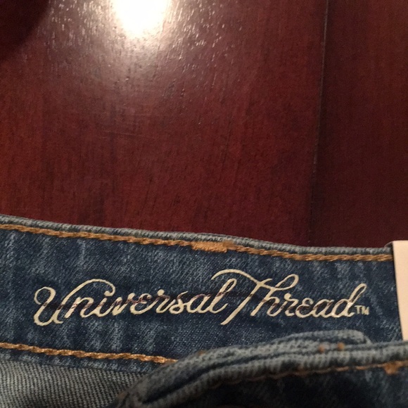 Universal Thread High Rise Denim Shorts - Picture 5 of 7